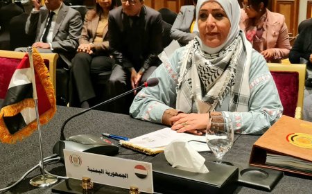 رئيسة اللجنة الوطنية للمرٲة تشارك في إطلاق إعلان القدس عاصمة للمرأة العربية