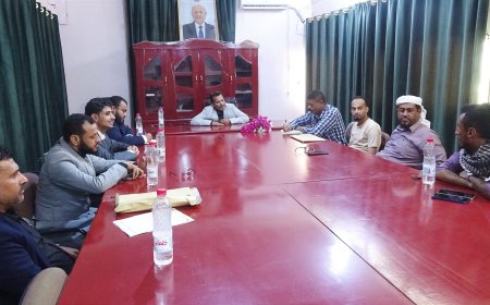 محافظ أبين يناقش التدخلات من المشاريع مع ممثلي مكتب نائب الرئيس أبو زرعة المحرمي