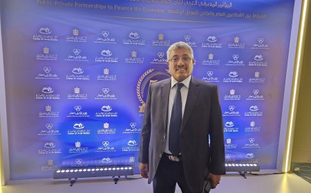 تجديد الثقة للدكتور أحمد بن سنكر في عضوية مجلس إدارة إتحاد المصارف العربية