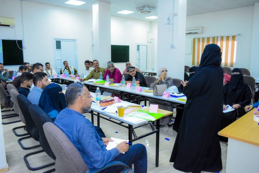 الصندوق الإجتماعي للتنمية يقيم ورشة تعريفية لبرنامج التأهيل المجتمعي للسلطة المحلية برصد
