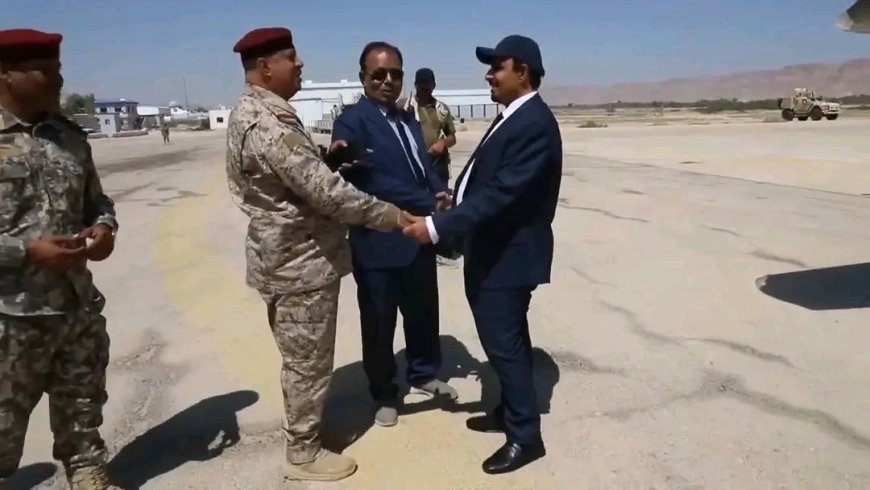 بدعوة كريمة من الأشقاء في المملكة وعلى رأس وفد من السلطة المحلية بالمحافظة.. المحافظ بن ماضي يغادر الى المملكة العربية السعودية عبر مطار سيئون الدولي