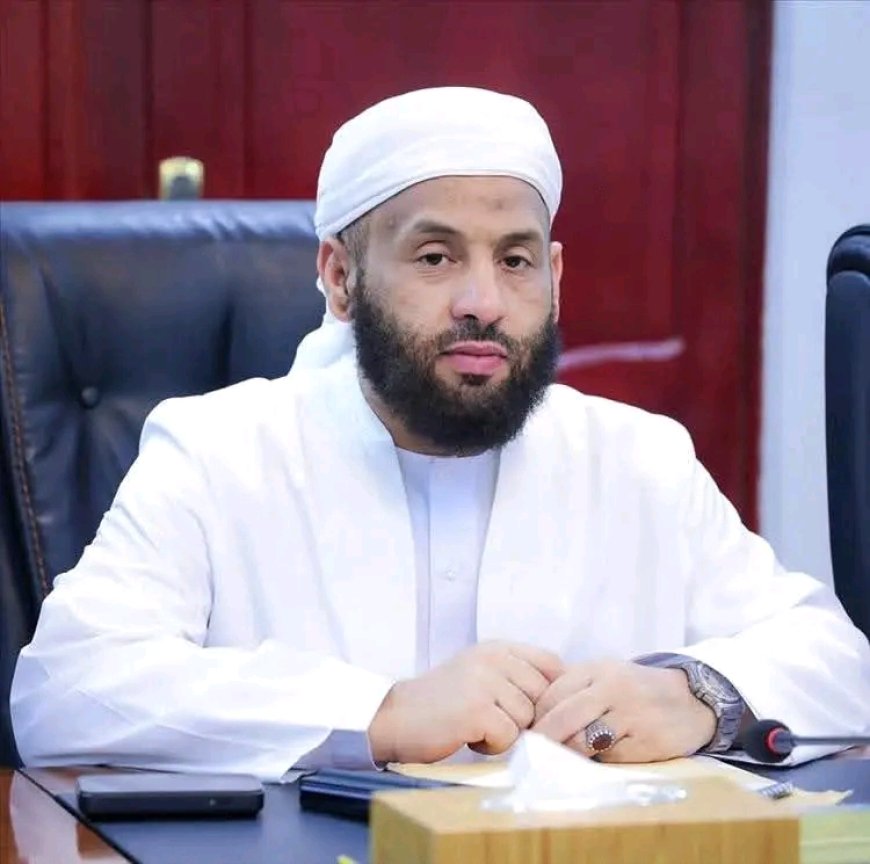 وزير الأوقاف والإرشاد: مصلحة اليمن وأمنها فوق كل اعتبار والمبعوث الأممي يتماهى مع مليشيا الحوثي