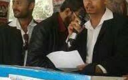 في تصريح له بمناسبة عيد العمال العالمي.. المحامي أرسلان السقاف يطالب بتحسين رواتب عمال الجنوب لمواجهة الظروف المعيشية القاسية