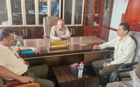 مدير تربية يهر يلتقي مدير مكتب التربية بلحج لمناقشة مستجدات القطاع التعليمي