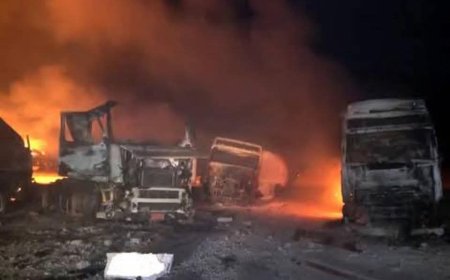 الحوثي يحتجز نحو 15 سفينة في ميناء رأس عيسى وغارات تخرجه عن الخدمة كلياً