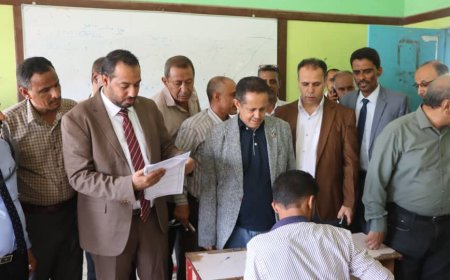 العكبري والحالمي يدشنان امتحانات شهادة الثانوية العامة للعام الدراسي 2024-2025 في محافظة لحج