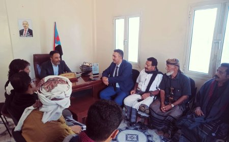 رئيس انتقالي أبين يلتقي وكيل المحافظة الشيخ حسين الجنيدي وشخصيات قبلية من محافظة شبوة