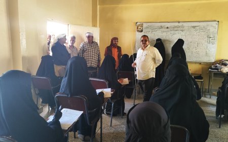 عضو الجمعية الوطنية والمدير العام ومدير التربية يدشّـنون اختبارات الثانوية العامة في يافع رصد