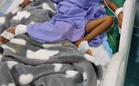 ترقد حالياً باحدى مستشفيات عدن.. أسرة فقيرة من أبين تناشد الخيرين للمساهمة في علاج طفلتها المصابة بـ "الحصبة"  