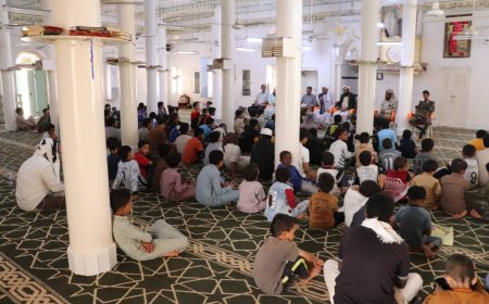 مدير أوقاف عتق ومدير شرطة الآداب يتفقدان مسجد عبد الكبير بمدينة عتق