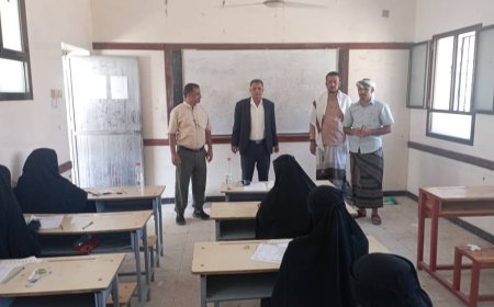 مدير عام يهر ومدير التربية بالمديرية يتفقدان سير امتحانات الثانوية العامة