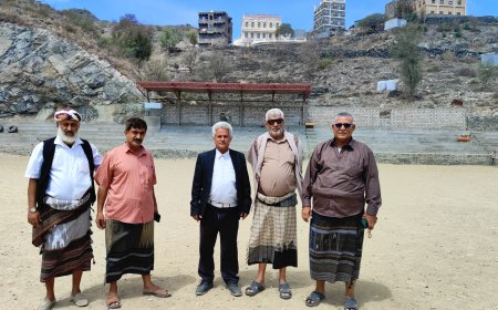 مدير عام يافع رصد ورئيس نادي يافع يتفقدان ملعب الفقيد سامي السليماني