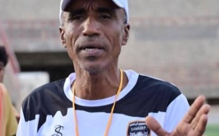 الإعلام الرياضي بساحل حضرموت يعزي في وفاة المدرب الكروي الكابتن خالد بشير