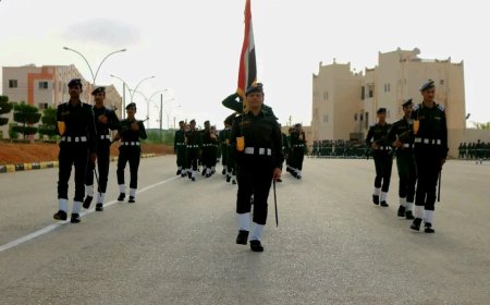 مدير كلية الشرطة حضرموت يشهد طابور الختام الأسبوعي ويؤكد: مخرجات الكلية ركيزة لأمن الوطن واستقراره..فلنكن على قدر الثقة والمسؤولية