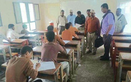 القائم بأعمال مدير تربية خنفر يتفقد سير اختبارات الثانوية العامة في مركز السد باتيس