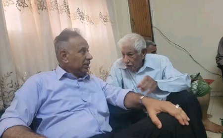 ابناء نادي شمسان يزورون الاب الروحي لنادي شمسان الاستاذ احمد يوسف النهاري