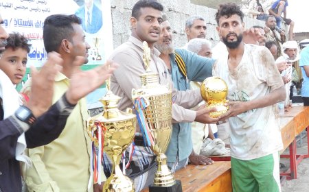 بشار السروري.. نجم الأخلاق والتألق يتوج بجائزة أفضل لاعب في الدوري التنشيطي لمديرية "تبن"