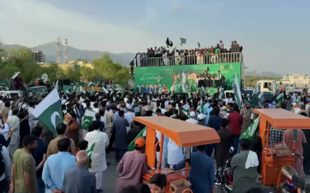 الهند وباكستان تتفقان على وقف إطلاق نار "شامل وفوري