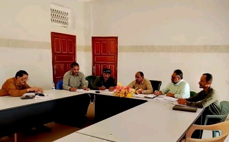 برئاسة الوكيل الاحمدي لجنة الموارد المالية تناقش تقرير الربع الأول لمستوى تحصيل الايرادات