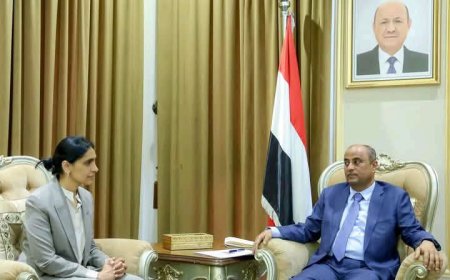 دولة رئيس مجلس الوزراء يشيد بمستوى العلاقات الثنائية مع بريطانيا والدور المعول عليها لدعم أولويات الحكومة