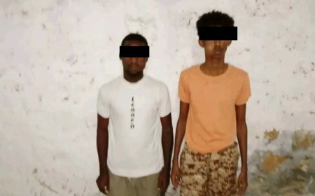 أمن أبين  يلقي القبض على شخصين قاما بسرقة دراجة نارية