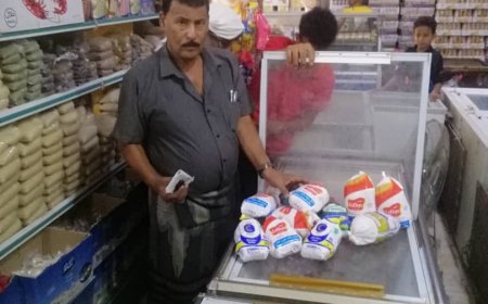 بتوجيهات مدير عام ميفعة.. حملة ميدانية في عزان تضبط تلاعبا بالأسعار وبضائع منتهية الصلاحية