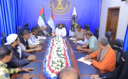 تنفيذية انتقالي وادي وصحراء حضرموت تناقش التحديات الأمنية والخدمية التي تواجه المواطنين