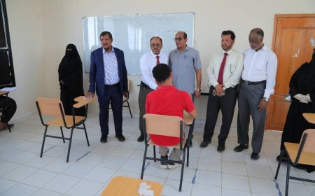نيمر يدشّن الامتحانات النهائية للفصل الدراسي الثاني في كليات جامعة المهرة