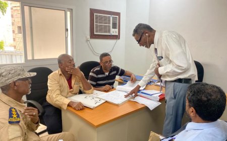 فريق من مجلس المستشارين يتفقد أوضاع شرطة المنصورة