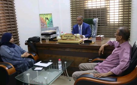 وزير الشؤون الاجتماعية يطّلع على سير العمل في صندوقي رعاية وتأهيل المعاقين والرعاية الاجتماعية بعدن