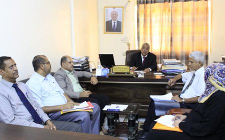 اللجنة العليا لتصنيف الجامعات اليمنية تناقشة التحضيرات لانعقاد ورشة عمل لتقييم الدورة الأولى