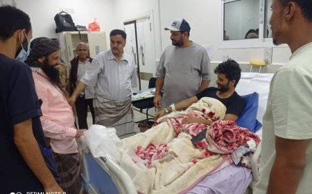 الوالي والمشوشي يطمئنان على جرحى اللواء الثالث دعم وإسناد بمستشفى عبود العسكري بالعاصمة عدن