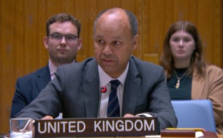 بريطانيا تعتزم إطلاق شراكة مع الحكومة اليمنية لتعزيز الأمن البحري 