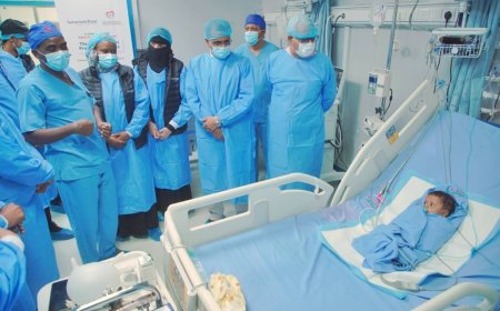 الأمين العام لمحلي حضرموت يدشن المرحلة الثانية من مشروع القلب للأطفال بمركز نبض الحياة بالمكلا
