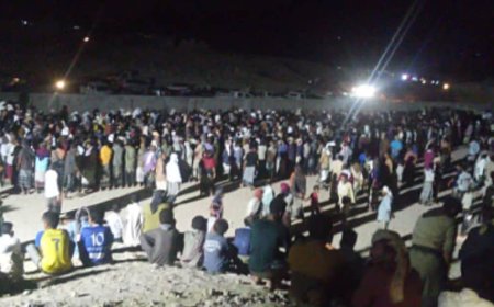 مدير عام رضوم يتقدم تشييع جثمان الفقيد الأستاذ سالم قسيبة عضو الجمعية الوطنية للمجلس الانتقالي الجنوبي