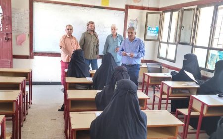 الضالع.. مدير عام مكتب التربية يتفقد سير اختبارات شهادة الثانوية العامة في عدد من المراكز الاختبارية