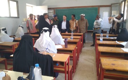 الامين العام لمحلي أبين يتفقد سير امتحانات إنهاء شهادة الثانوية العامة بأحور