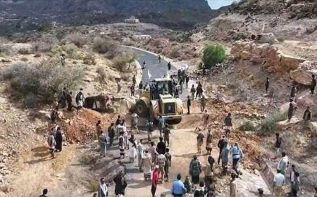 فتح طريق الضالع - دمت اليوم الإثنين، وذلك بعد حوالي عشر سنوات من الإغلاق بسبب الحرب.