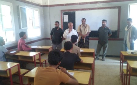 مدير التربية بلودر يتفقد المركزين الإختباريين بثانويتي العين والخديرة