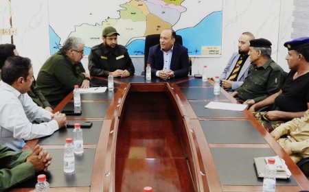 لقاء رسمي بين وزارة الصناعة والتجارة وقيادة أمن لحج لبحث تعزيز التنسيق الرقابي وتطبيق الأنظمة التجارية..