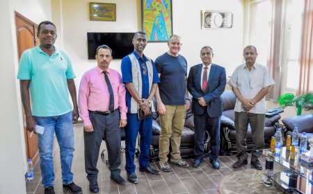 جامعة عدن تبحث سبل التعاون مع منظمة هالريكس الأمريكية