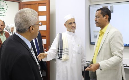 نائب رئيس جامعة الأحقاف يستقبل لجنة تقويم منظومة التعليم عن بعد