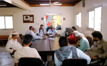 تنفيذية انتقالي غيل باوزير تؤكد وقوفها إلى جانب المواطنيين في قضاياهم الخدمية