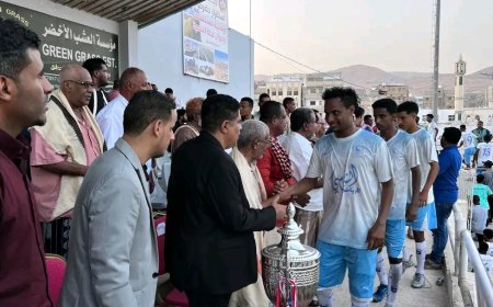 تضامن حضرموت يُتوَّج بطلًا لكأس الذكرى 31 لإعلان فك الارتباط لكرة القدم بالمكلا