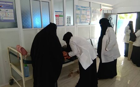 جهود مستشفى زنجبار في استقبال حالات الإسهال والحميات رغم شح الإمكانيات