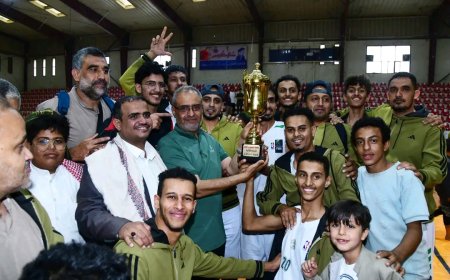 شعب إب يكسب 22 مايو ويخطف بطاقة الصعود إلى دوري الدرجة الاولى