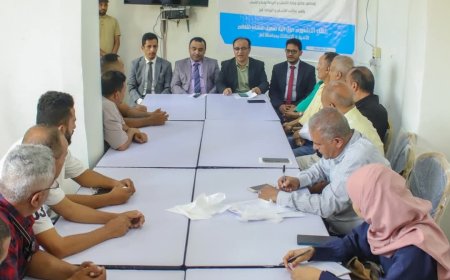 وكيل الوزارة لقطاع الشباب يترأس لقاءً تشاورياً حول آلية تفعيل النشاط الثقافي للأندية والاتحادات بفرع مكتب الشباب والرياضة بتعز