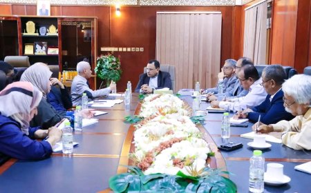 الوزير السقطري يبحث مع البنك الدولي إطلاق مشاريع في القطاعين الزراعي والسمكي