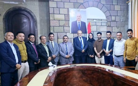 اجتماع يناقش اخر الاستعدادات لانطلاق فعاليات المؤتمر الأول للشباب بتعز