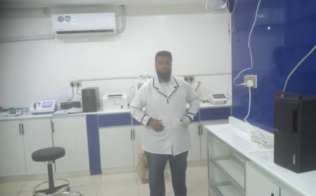 عيادة الحريري تقيم مخيماً طبياً مجانياً لمرضى السكري والضغط والكولسترول بالعاصمة عدن